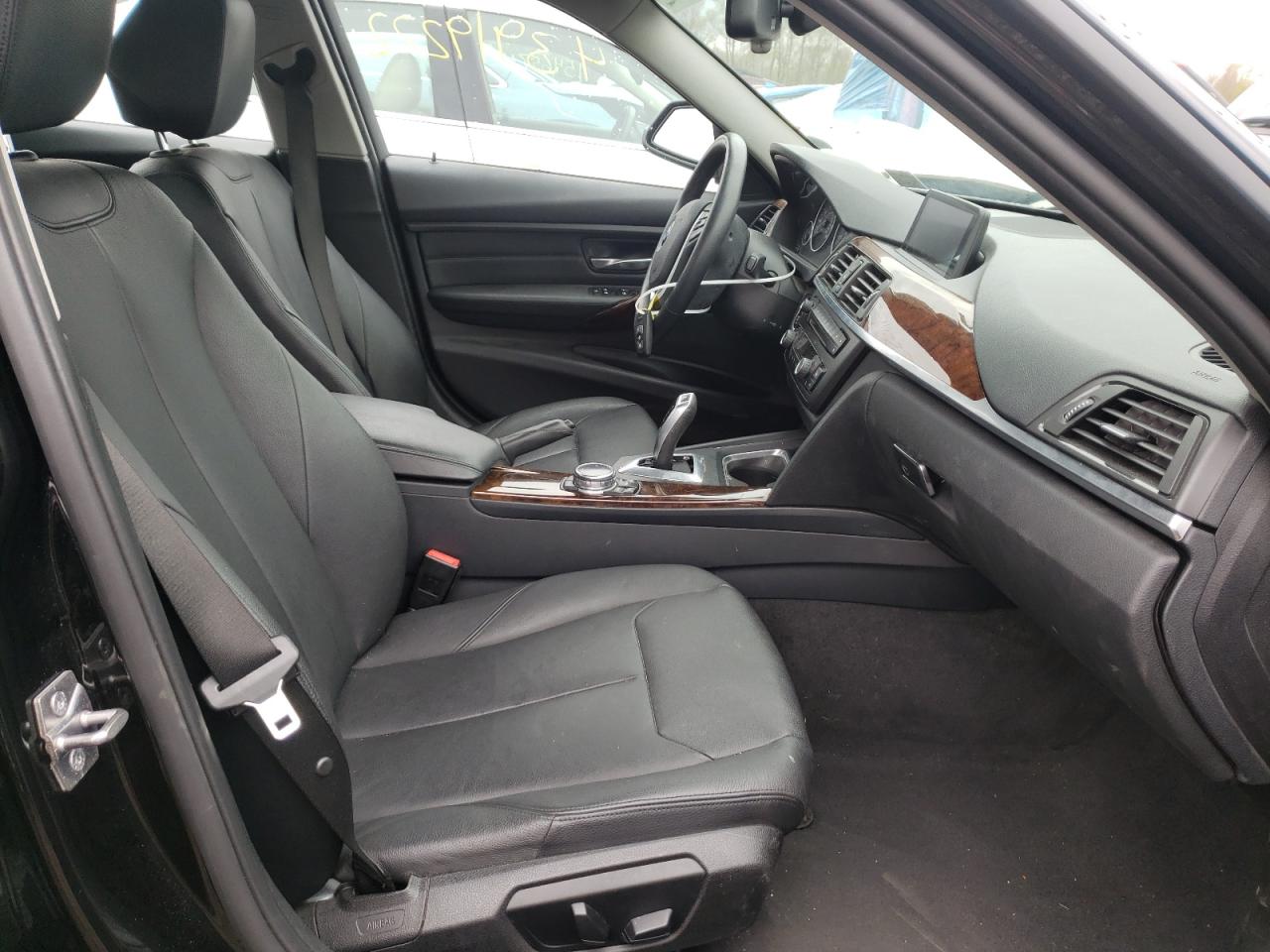 Photo 5 from auction – 2014 BMW 328 D XDRI with VIN WBA3D5C55EKX96047