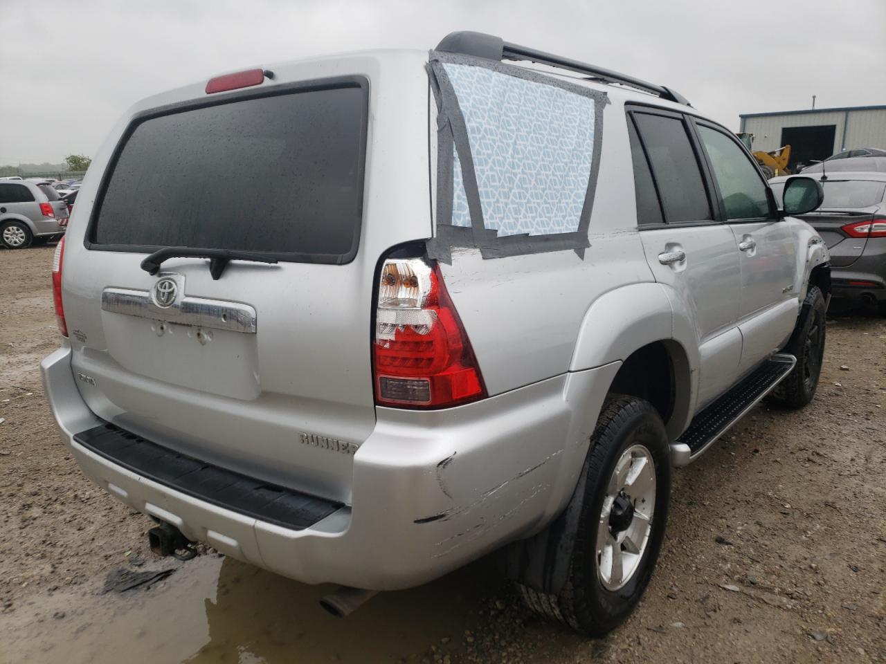 Photo 4 from auction – 2007 TOYOTA 4RUNNER SR with VIN JTEBU14R178104614