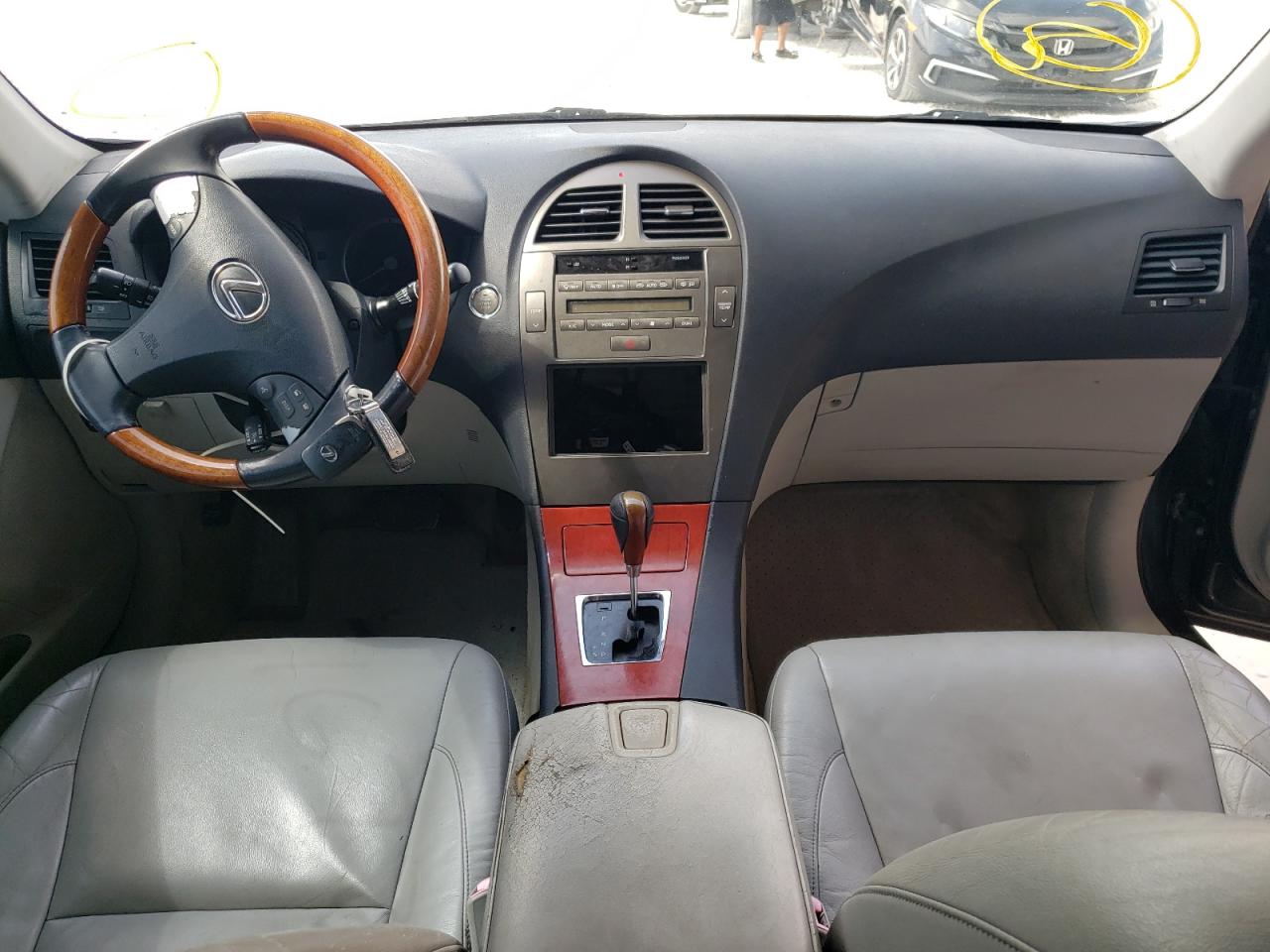 Photo 9 from auction – 2007 LEXUS ES 350 with VIN JTHBJ46G972131815