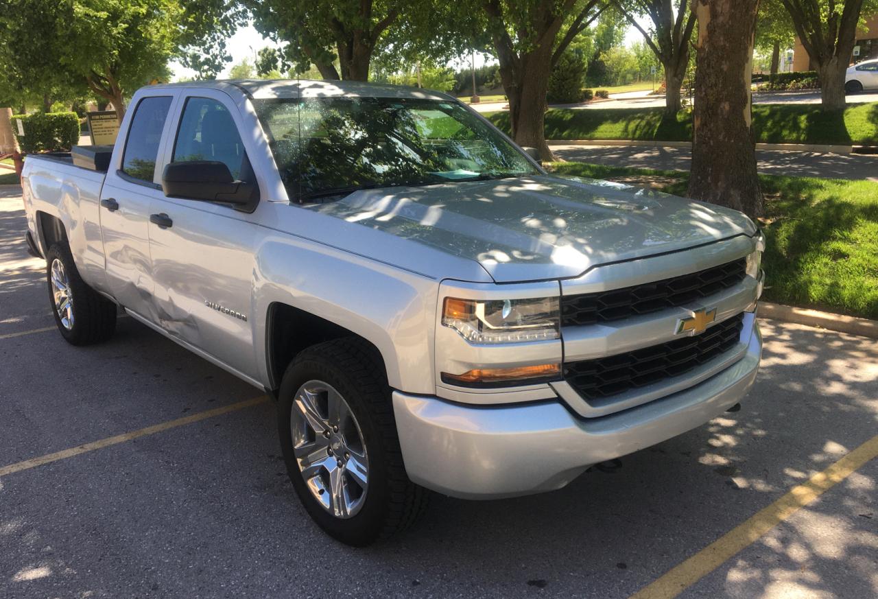 CHEVROLET SILVERADO 2017 with VIN 1GCVKPEC5HZ145716 - Photo from auction