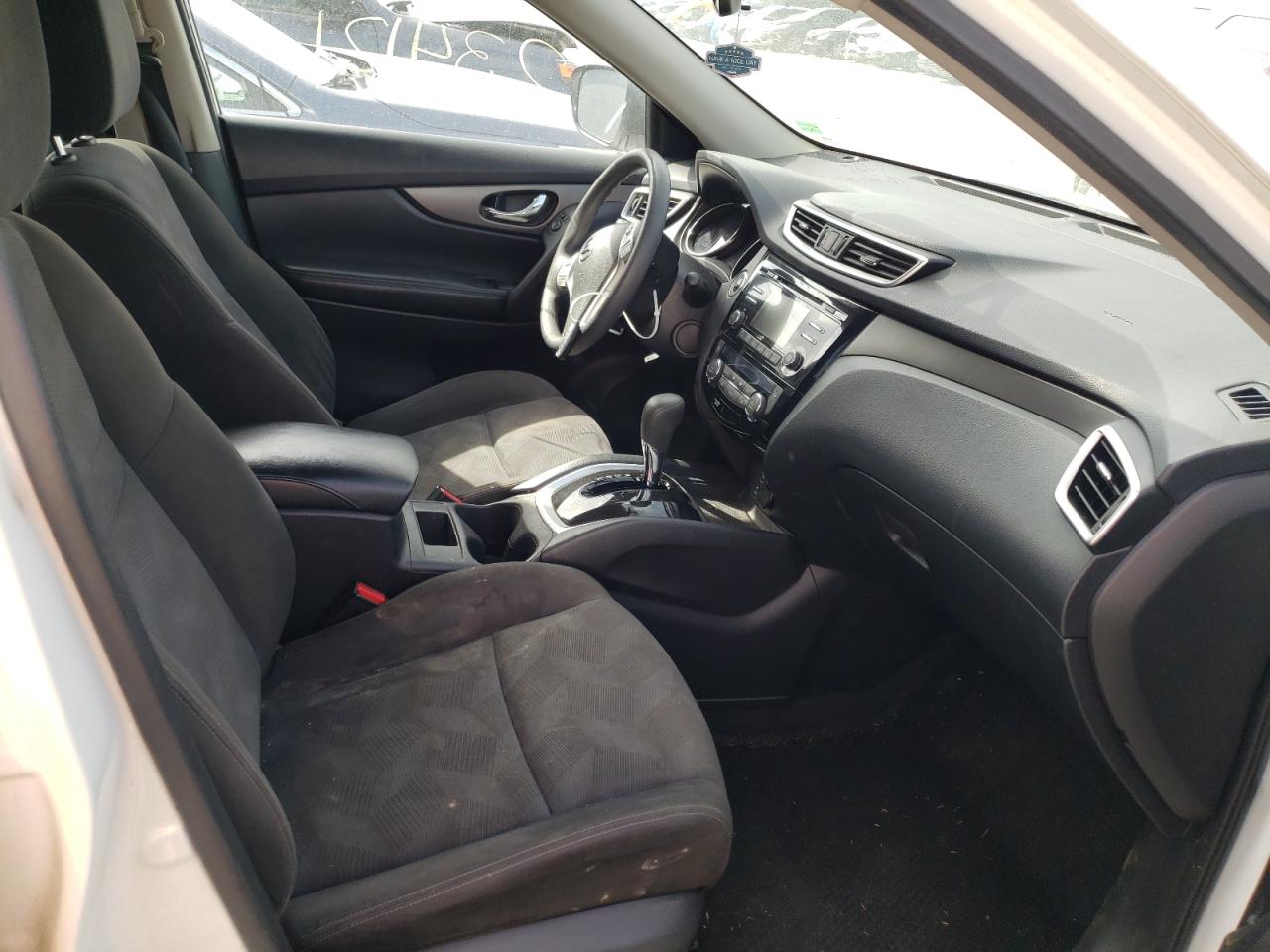 Photo 5 from auction – 2015 NISSAN ROGUE S with VIN KNMAT2MT9FP550776