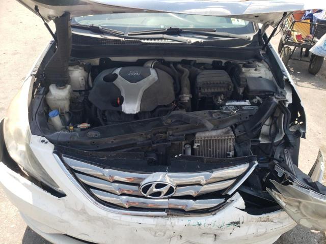 Photo 7 from auction – 2011 HYUNDAI SONATA SE with VIN 5NPEC4AB7BH272989