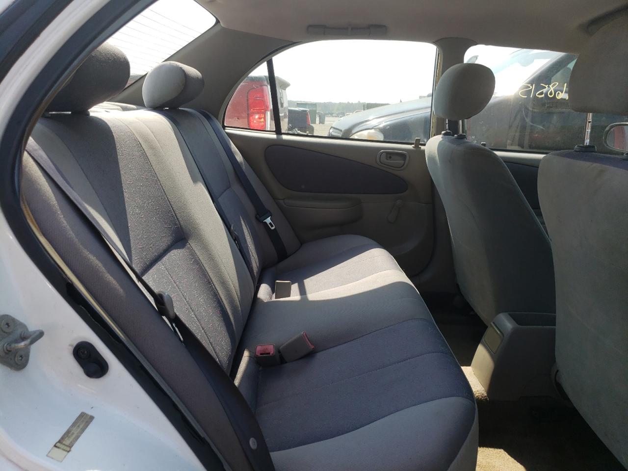 Photo 6 from auction – 2000 TOYOTA COROLLA VE with VIN 2T1BR12E8YC360325