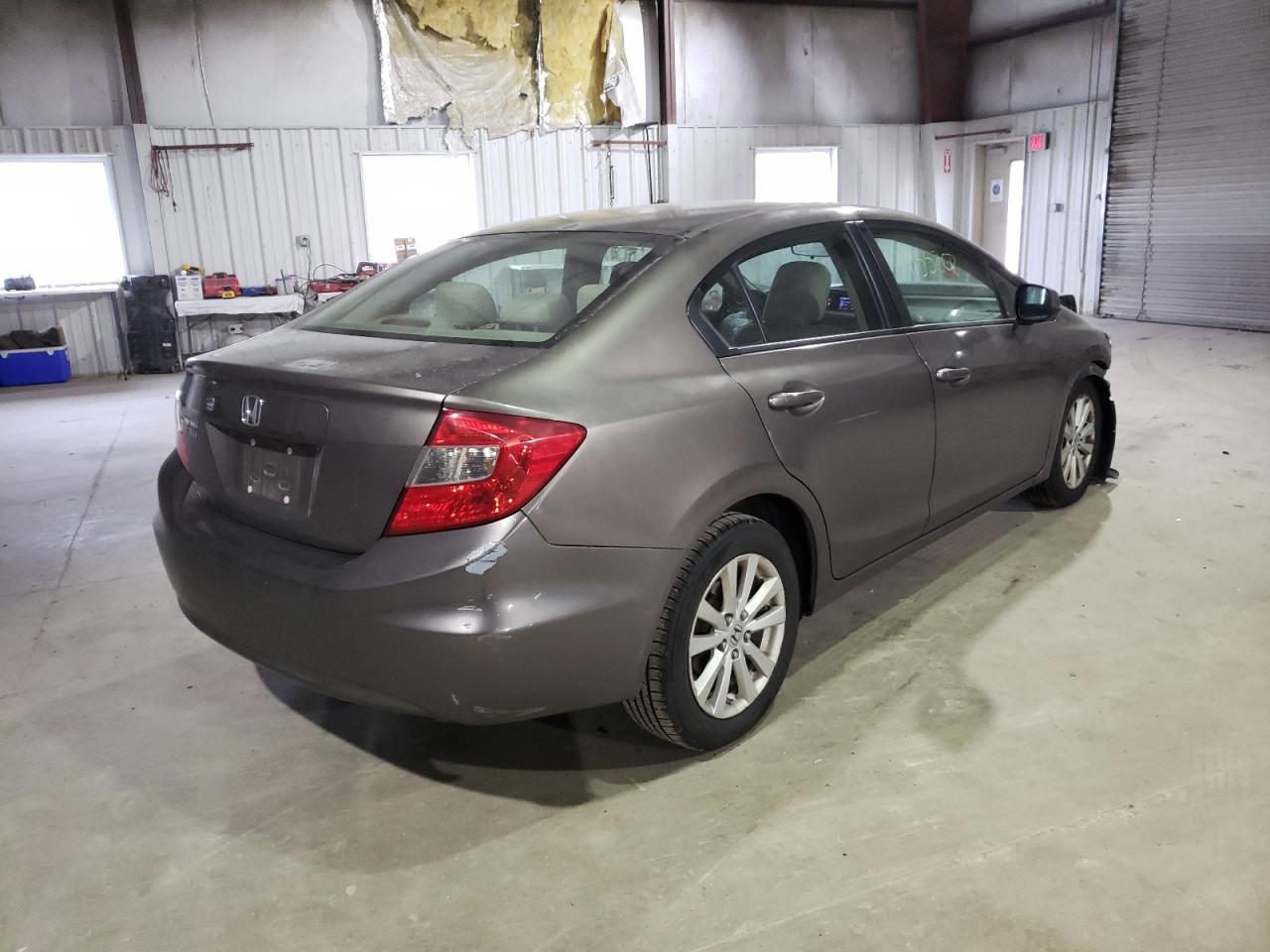 Photo 4 from auction – 2012 HONDA CIVIC EX with VIN 2HGFB2F84CH530874