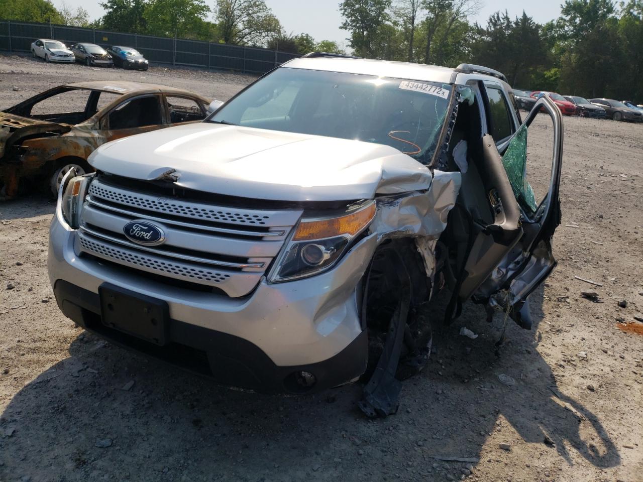 Photo 2 from auction – 2012 FORD EXPLORER L with VIN 1FMHK7F82CGA07123