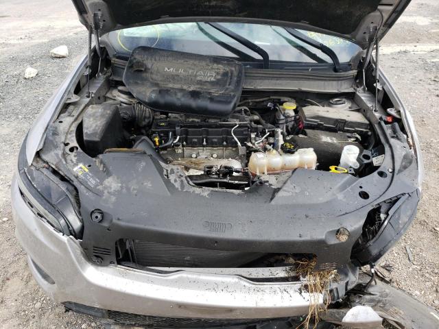 Photo 7 from auction – 2019 JEEP CHEROKEE L with VIN 1C4PJLLB2KD176344
