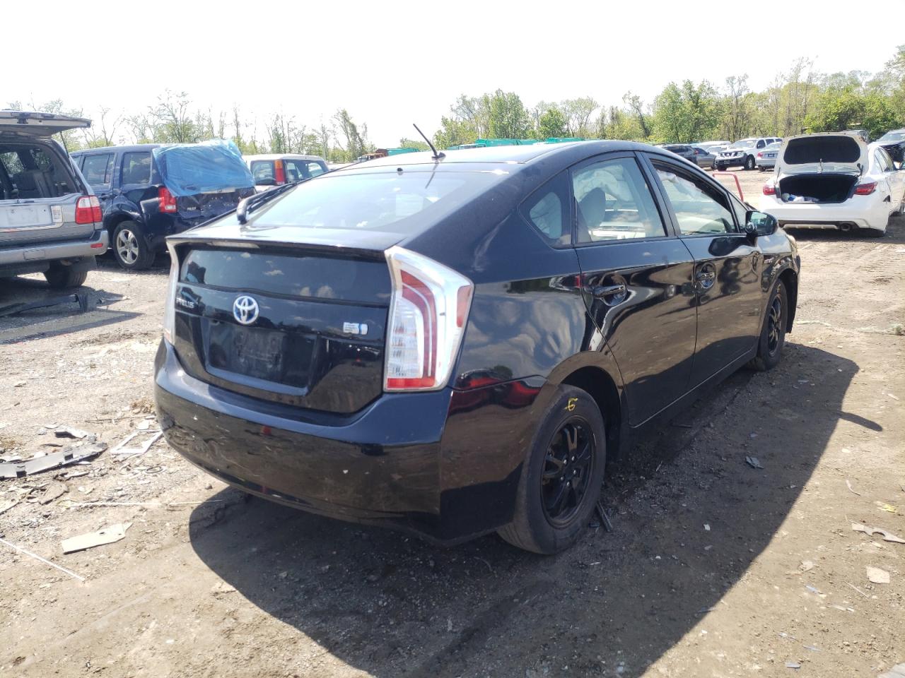 Photo 4 from auction – 2013 TOYOTA PRIUS with VIN JTDKN3DU7D0353382