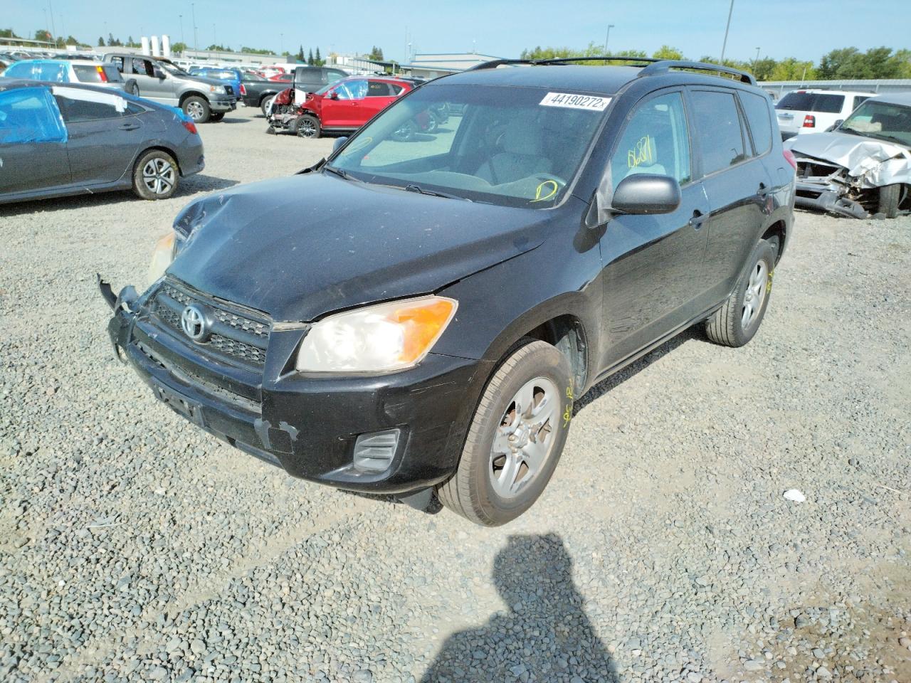 Photo 2 from auction – 2011 TOYOTA RAV4 with VIN 2T3ZF4DV7BW099658