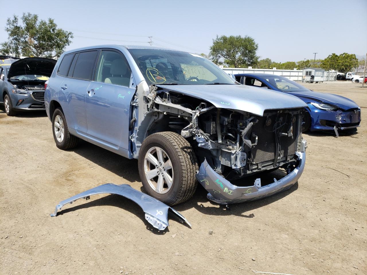 TOYOTA HIGHLANDER 2008 with VIN JTEDS41A382013976 - Photo from auction