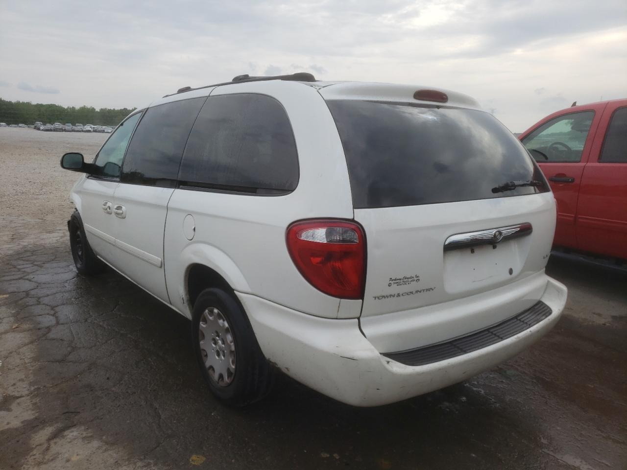 Photo 3 from auction – 2004 CHRYSLER TOWN & COU with VIN 2C4GP44RX4R608243