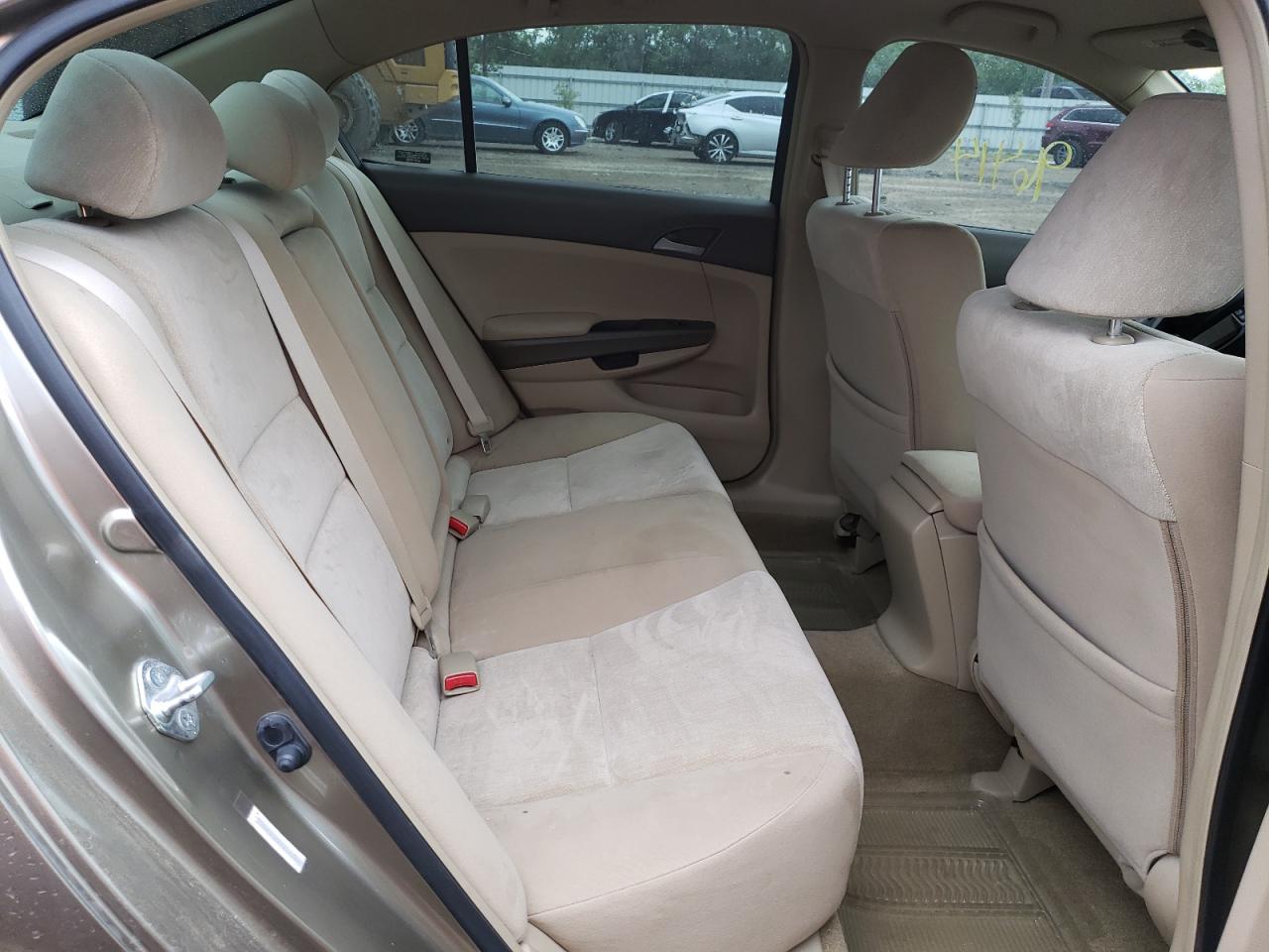 Photo 6 from auction – 2009 HONDA ACCORD LXP with VIN JHMCP26479C009092