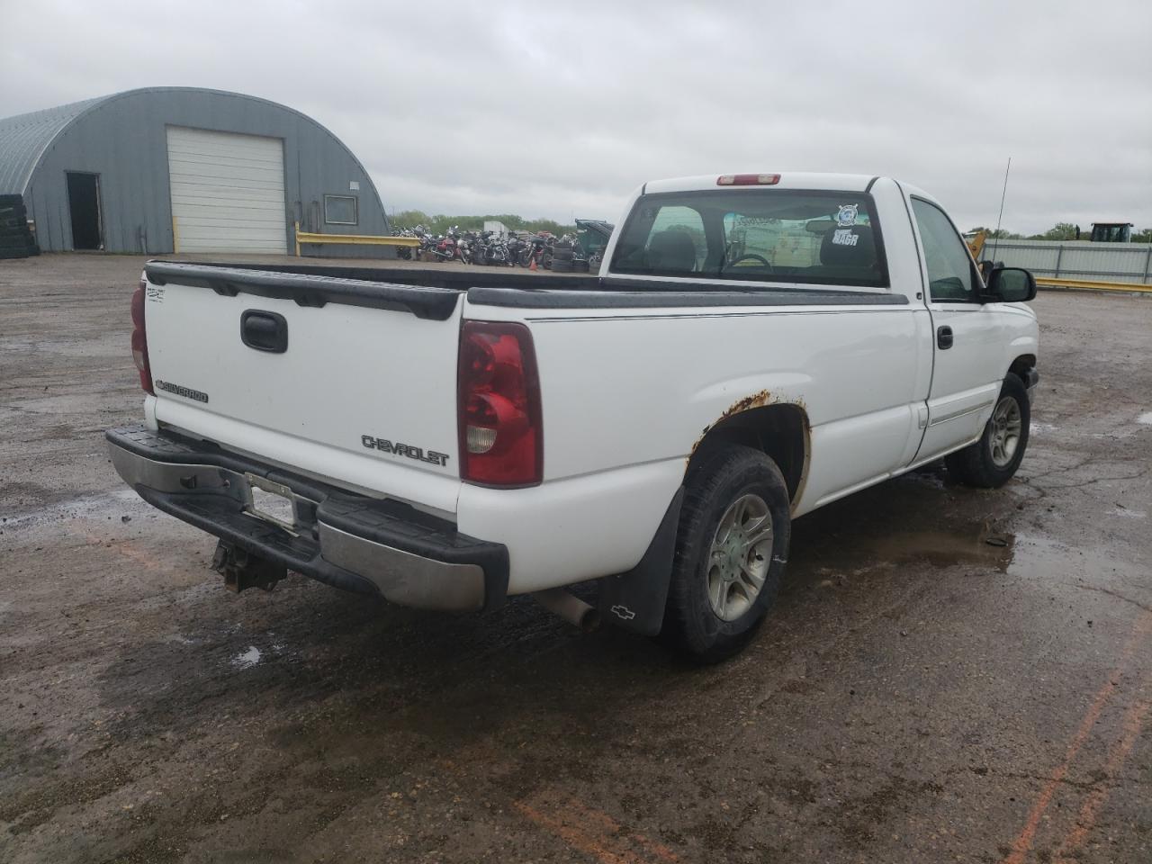 Photo 4 from auction – 2003 CHEVROLET SILVERADO with VIN 1GCEC14T53Z140407