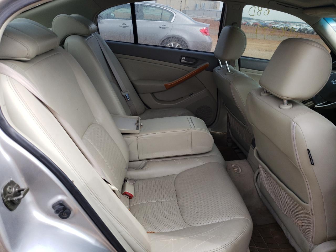 Photo 6 from auction – 2003 INFINITI G35 with VIN JNKCV51E33M007803