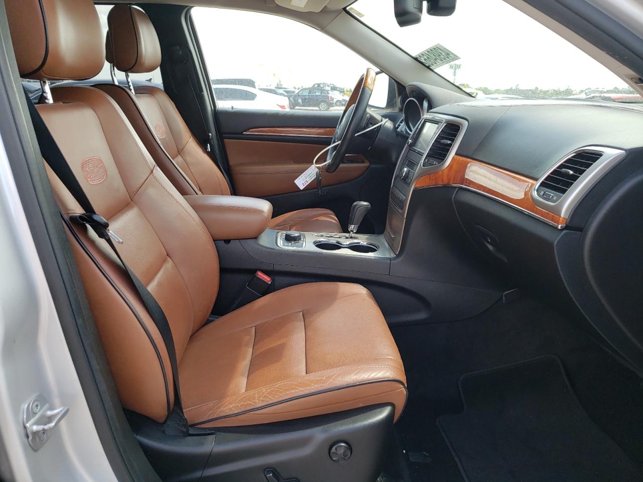 Photo 5 from auction – 2012 JEEP GRAND CHER with VIN 1C4RJFCT2CC251246
