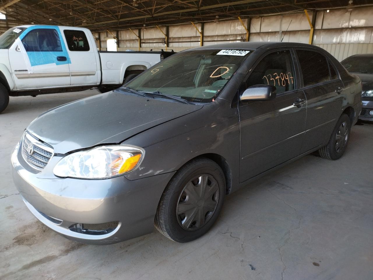 Photo 2 from auction – 2005 TOYOTA COROLLA CE with VIN 1NXBR32EX5Z371154