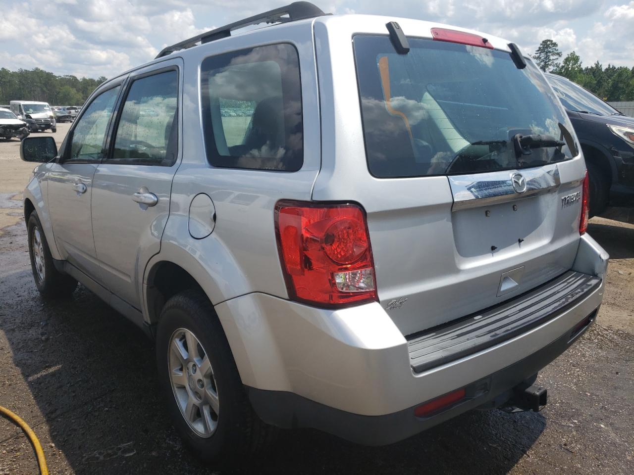 Photo 3 from auction – 2010 MAZDA TRIBUTE I with VIN 4F2CY0C75AKM02634