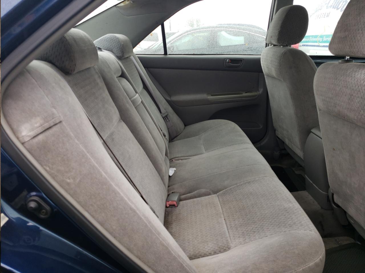 Photo 6 from auction – 2002 TOYOTA CAMRY LE with VIN 4T1BE32K02U532737