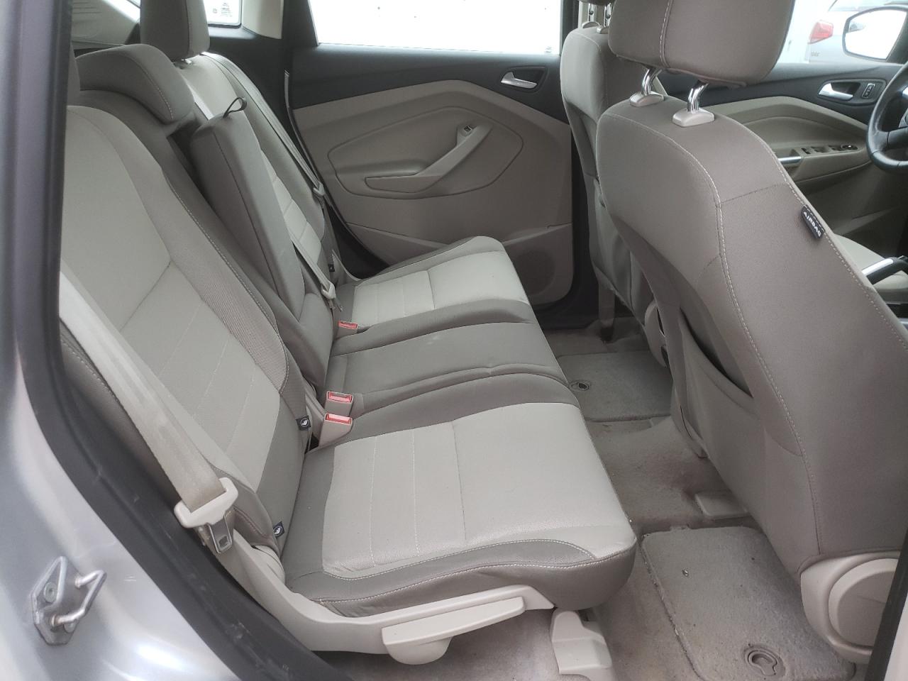 Photo 6 from auction – 2016 FORD C-MAX SE with VIN 1FADP5AU1GL102966