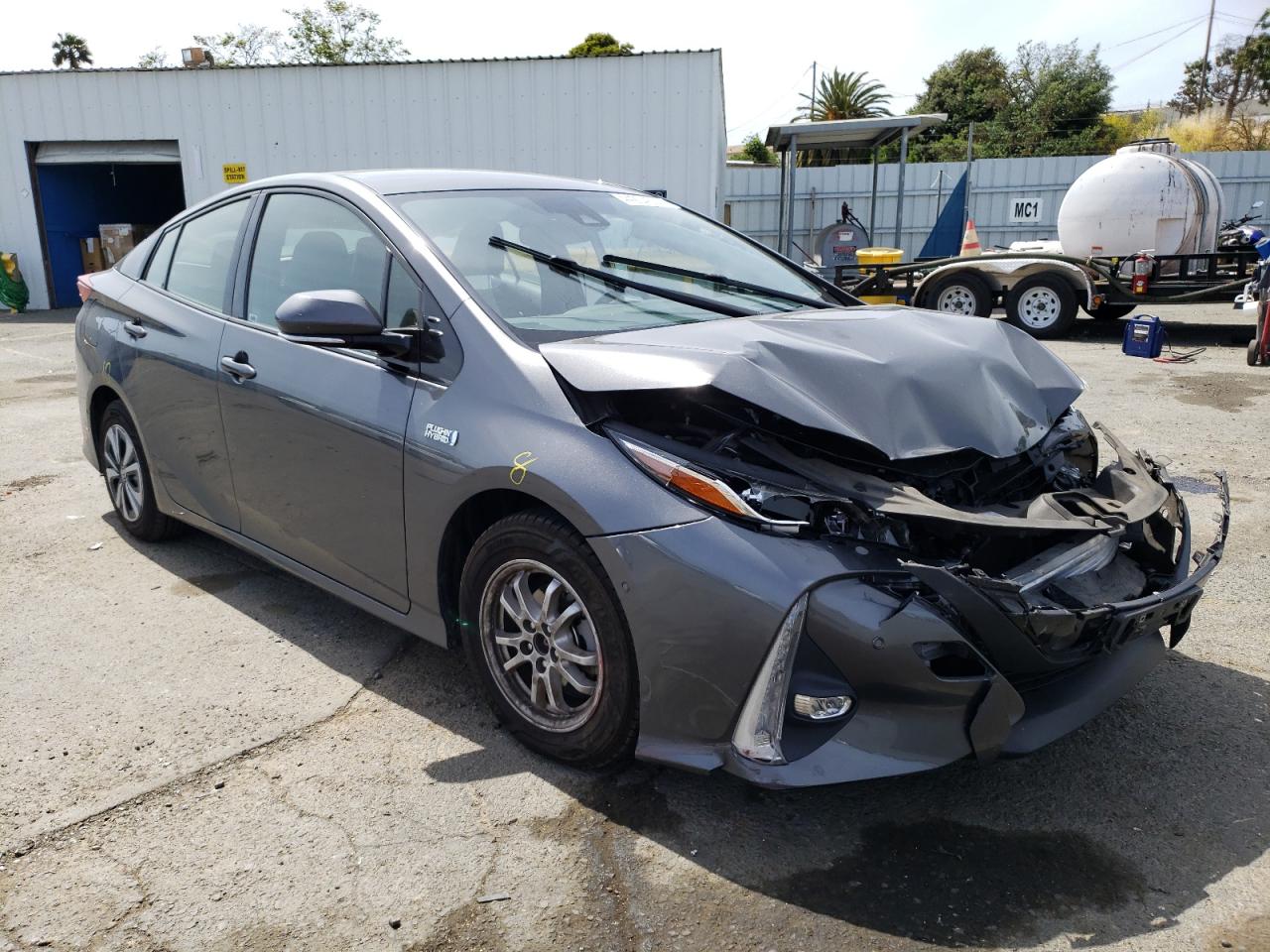 TOYOTA PRIUS PRIM 2017 with VIN JTDKARFP0H3010780 - Photo from auction