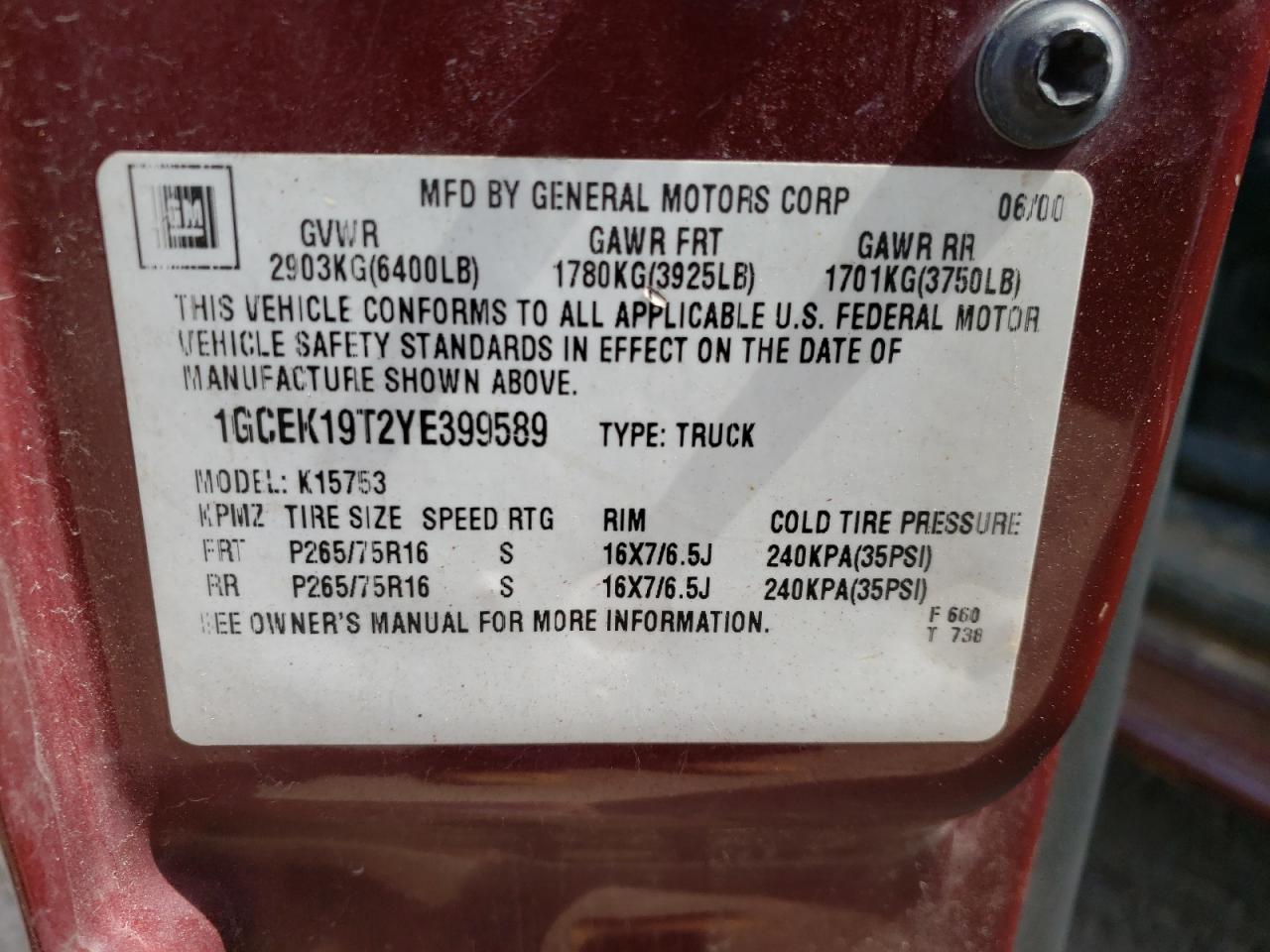 Photo 10 from auction – 2000 CHEVROLET SILVERADO with VIN 1GCEK19T2YE399589