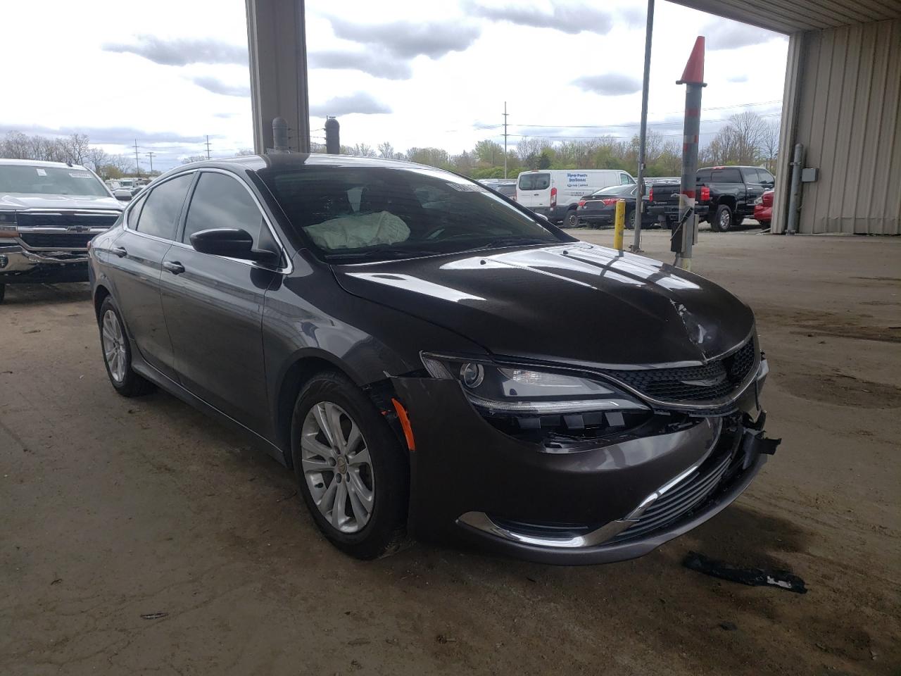 CHRYSLER 200 LIMITE 2015 with VIN 1C3CCCAB5FN573983 - Photo from auction