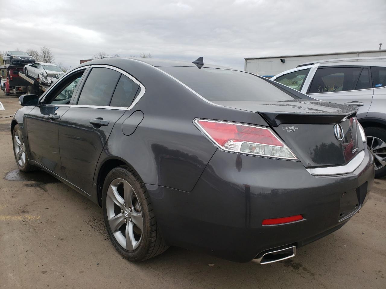 Photo 3 from auction – 2013 ACURA TL TECH with VIN 19UUA9F55DA001801