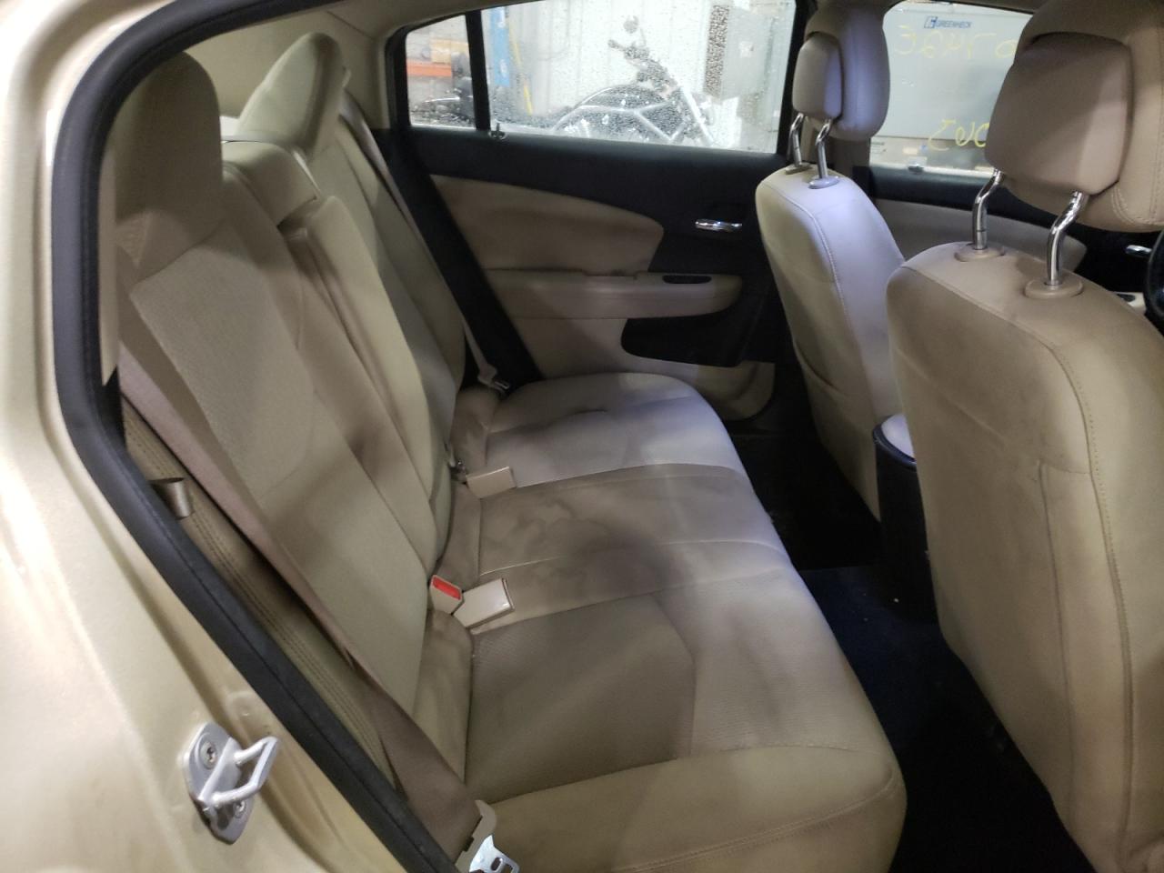 Photo 6 from auction – 2011 CHRYSLER 200 TOURIN with VIN 1C3BC1FB6BN501211