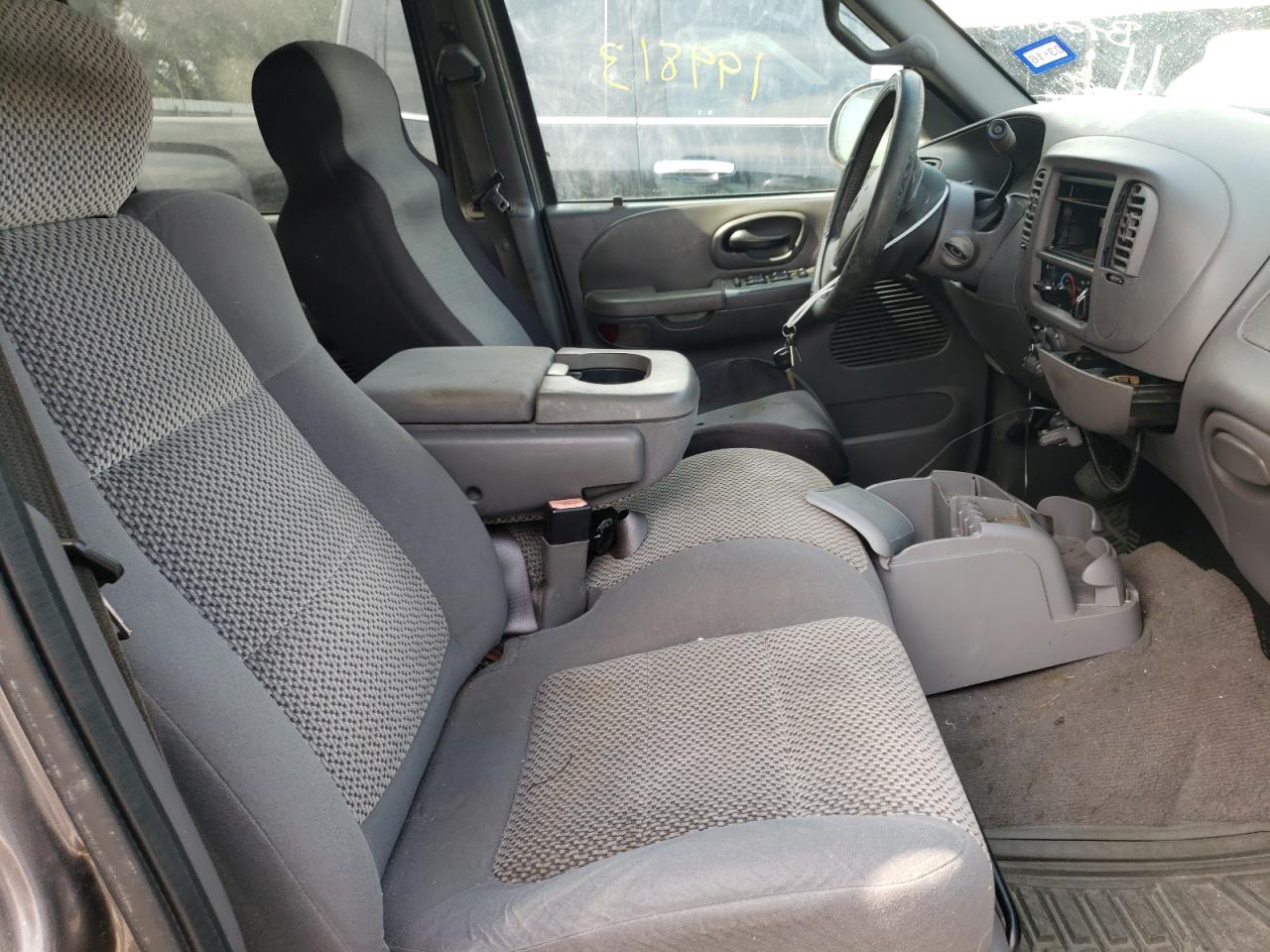 Photo 5 from auction – 2002 FORD F150 SUPER with VIN 1FTRW07692KB72678