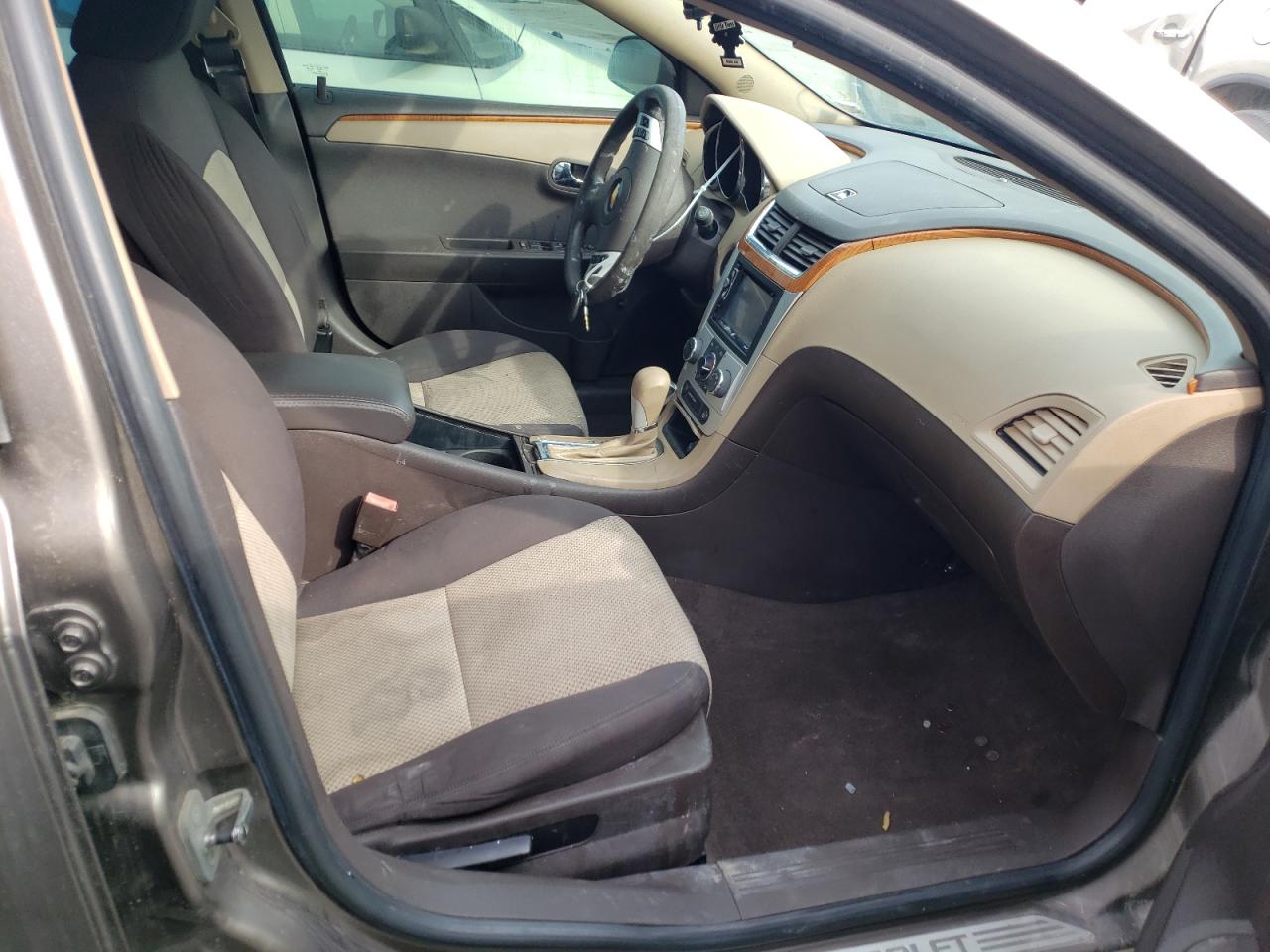 Photo 5 from auction – 2011 CHEVROLET MALIBU 1LT with VIN 1G1ZC5E11BF256962