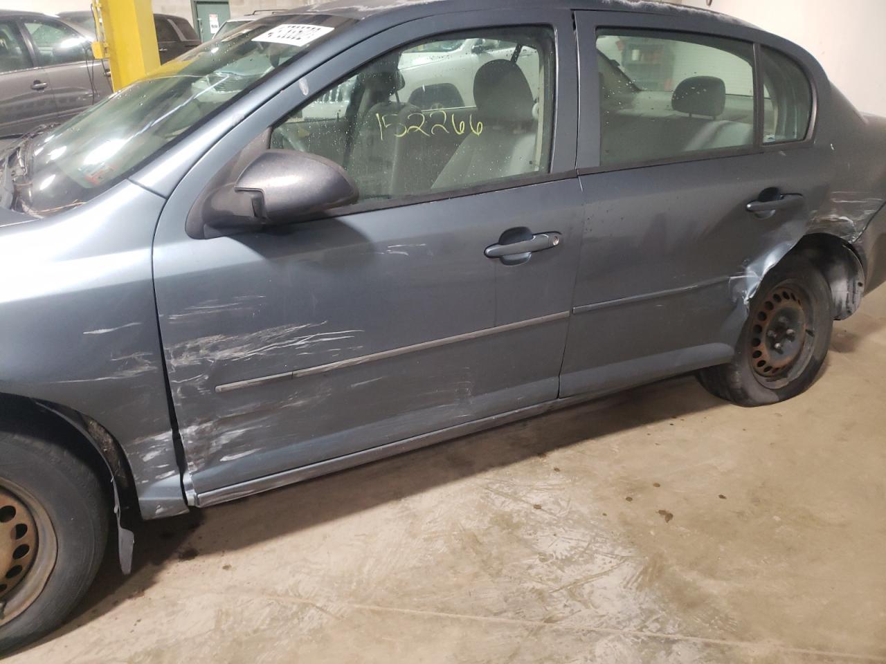 Photo 9 from auction – 2005 CHEVROLET COBALT with VIN 1G1AK52F557648020