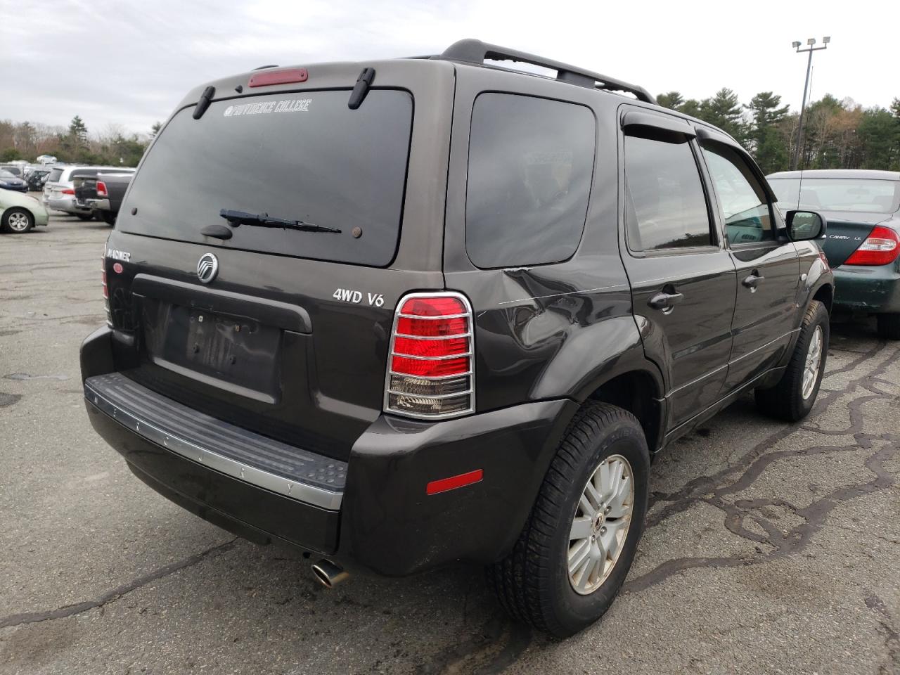 Photo 4 from auction – 2005 MERCURY MARINER with VIN 4M2YU571X5DJ04976