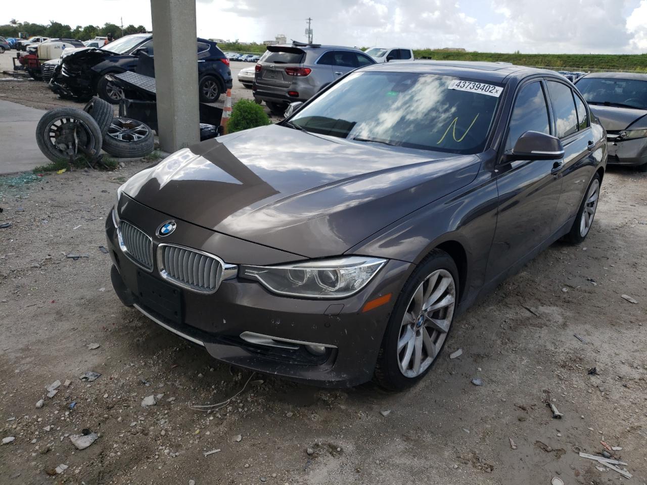 Photo 2 from auction – 2013 BMW 335 XI with VIN WBA3B9C59DJ465621