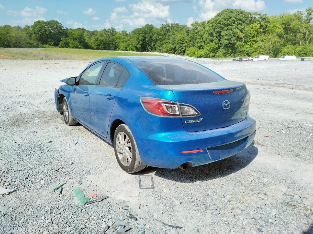 Photo 3 from auction – 2012 MAZDA 3 I with VIN JM1BL1W79C1647117