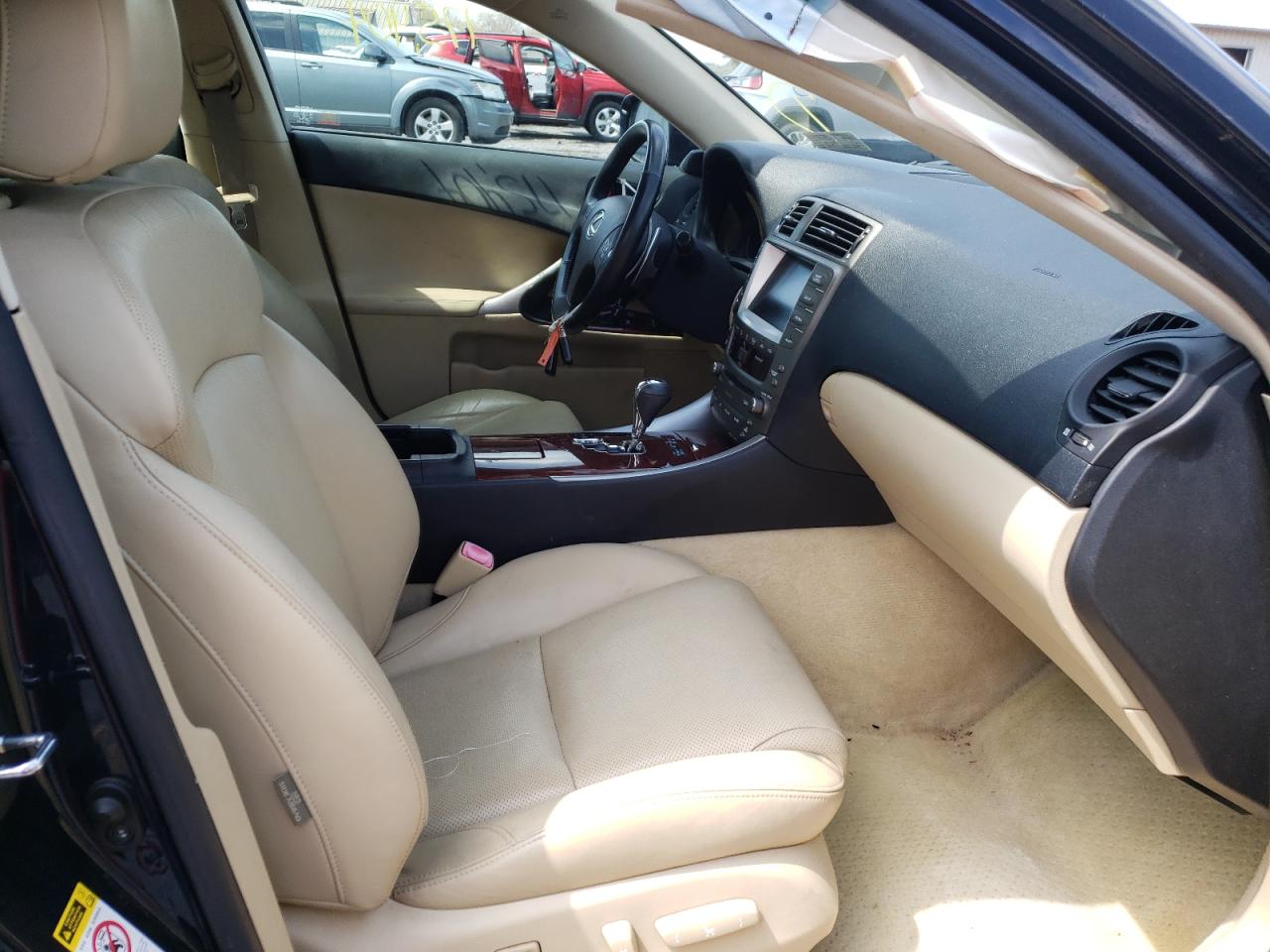 Photo 5 from auction – 2007 LEXUS IS 250 with VIN JTHCK262075015184
