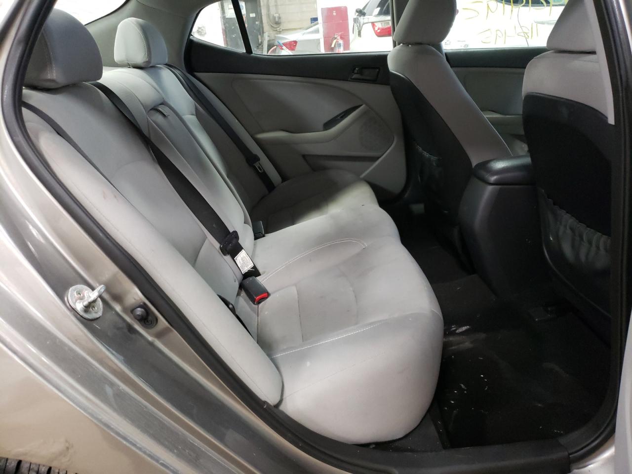 Photo 6 from auction – 2013 KIA OPTIMA LX with VIN 5XXGM4A77DG201517