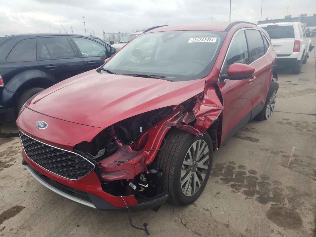 Photo 2 from auction – 2022 FORD ESCAPE TIT with VIN 1FMCU9J94NUA38409