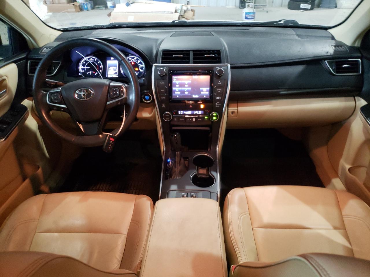 Photo 9 from auction – 2017 TOYOTA CAMRY LE with VIN 4T1BF1FK4HU734016