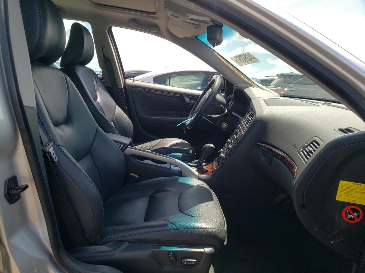 Photo 5 from auction – 2005 VOLVO XC70 with VIN YV1SZ592651204751