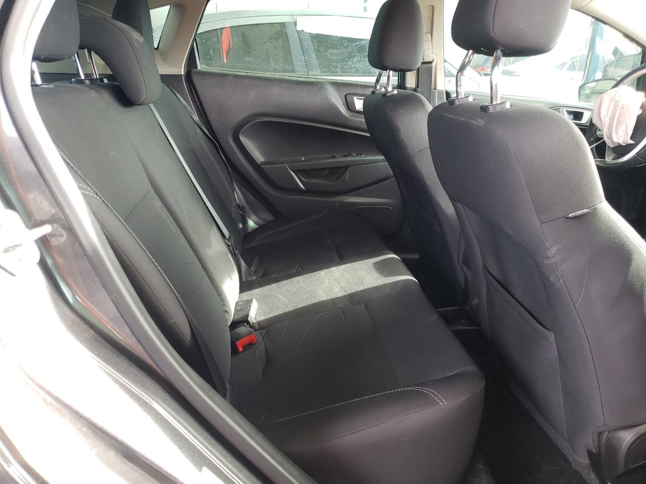 Photo 6 from auction – 2016 FORD FIESTA SE with VIN 3FADP4EJ1GM111739