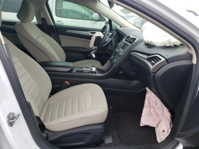 Photo 5 from auction – 2020 FORD FUSION S with VIN 3FA6P0G76LR231228