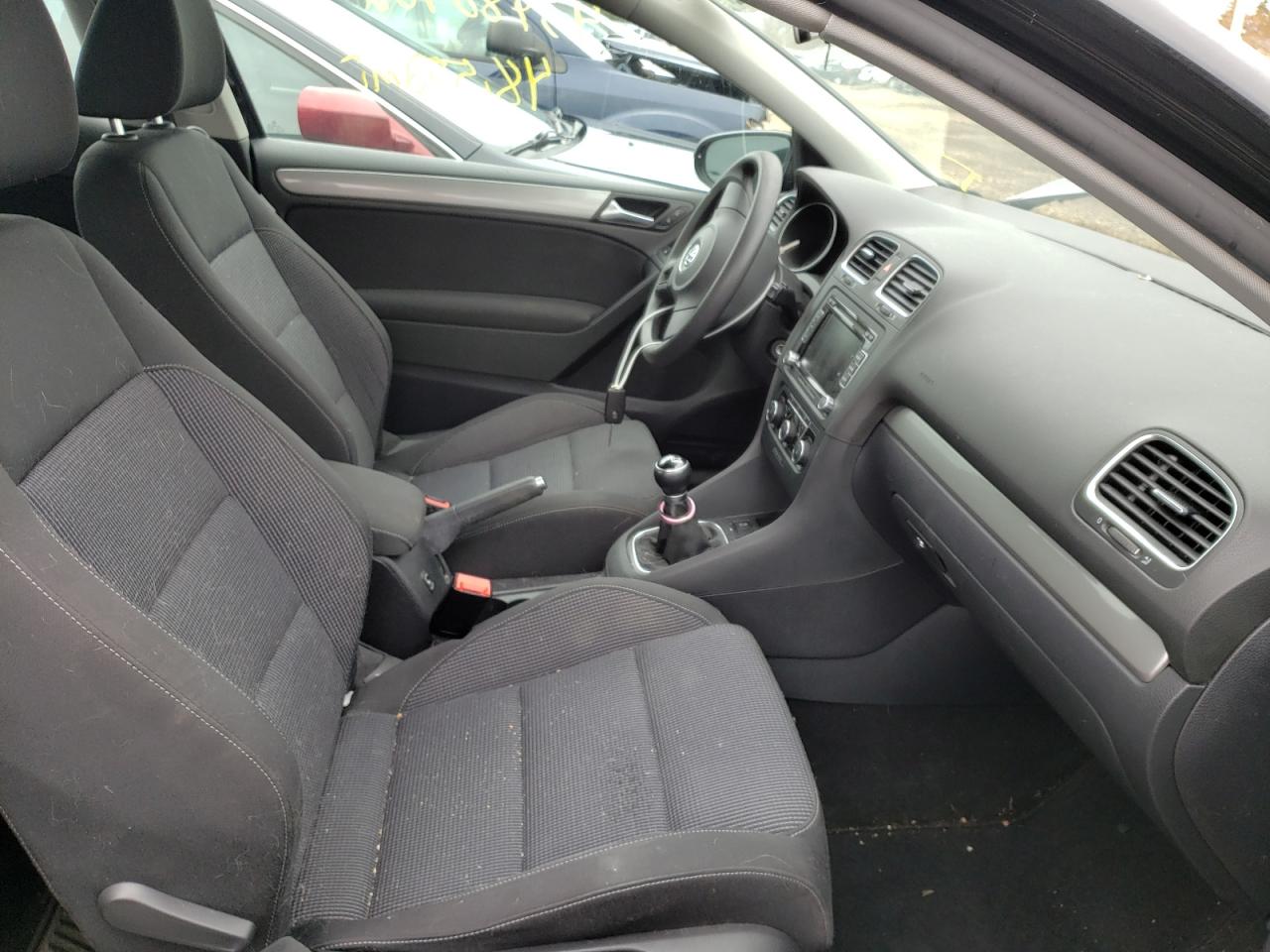 Photo 5 from auction – 2012 VOLKSWAGEN GOLF with VIN WVWAA7AJ9CW007693