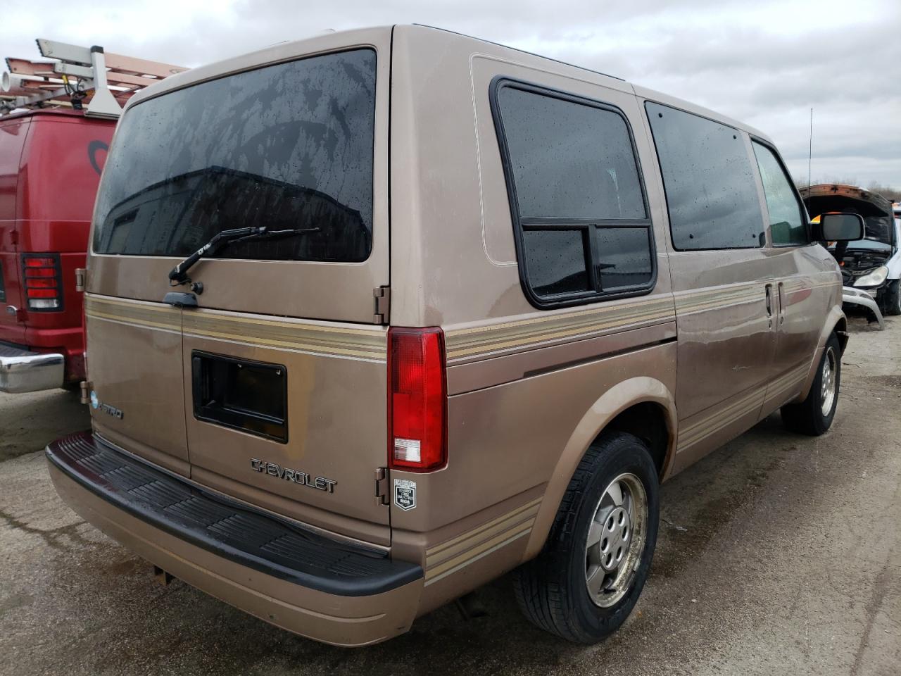 Zdjęcie 4 z aukcji – 2003 CHEVROLET ASTRO z VIN 1GBDM19X43B119291