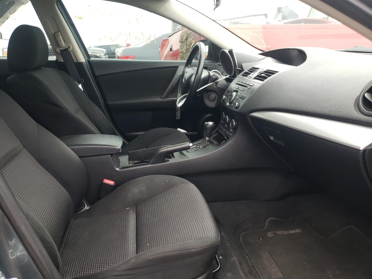 Photo 5 from auction – 2013 MAZDA 3 I with VIN JM1BL1LP7D1766189