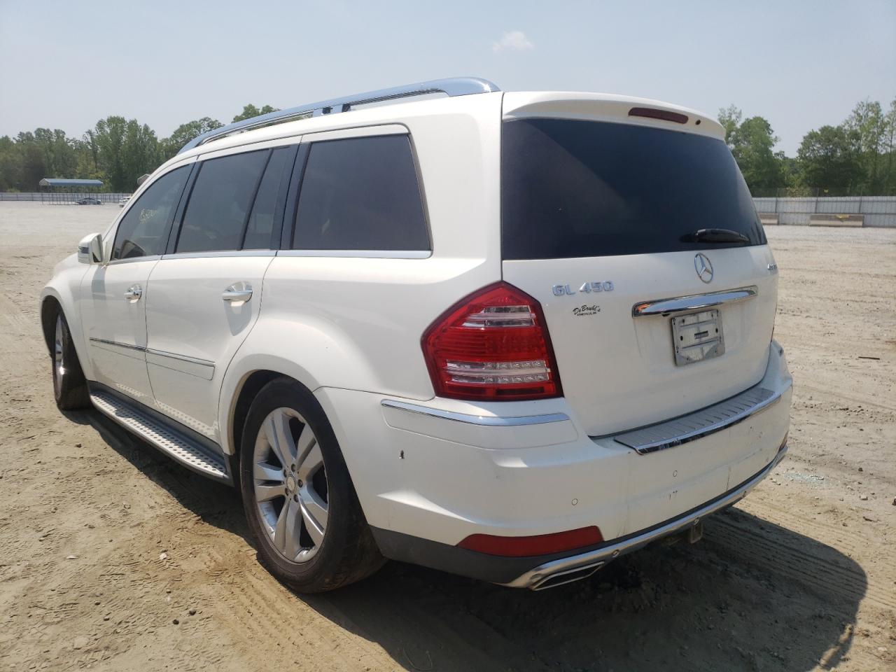 Photo 3 from auction – 2015 VOLKSWAGEN PASSAT SEL with VIN 1VWCV7A36FC003327