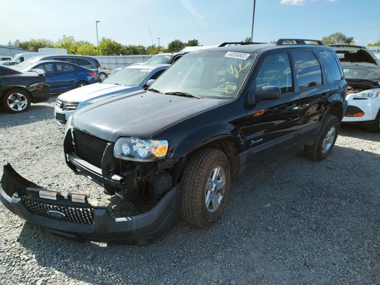Photo 2 from auction – 2007 FORD ESCAPE HEV with VIN 1FMCU49H97KB51012