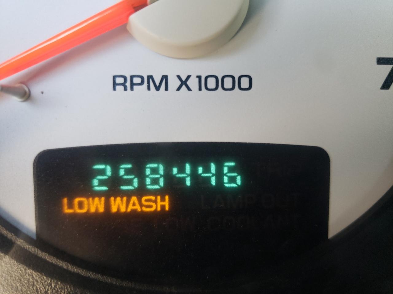 Photo 8 from auction – 2002 DODGE RAM 1500 with VIN 1D7HU18N22S594195