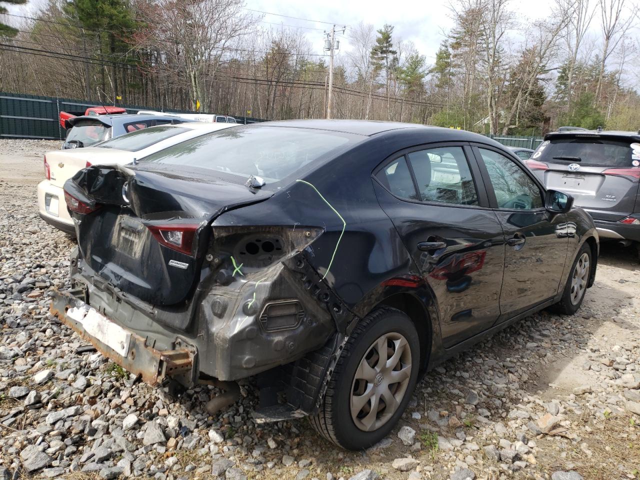 Photo 4 from auction – 2014 MAZDA 3 SPORT with VIN JM1BM1U76E1136435