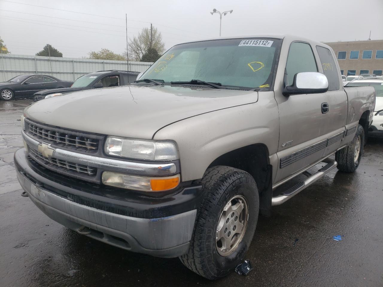 Photo 2 from auction – 2001 CHEVROLET SILVERADO with VIN 2GCEK19T511115119