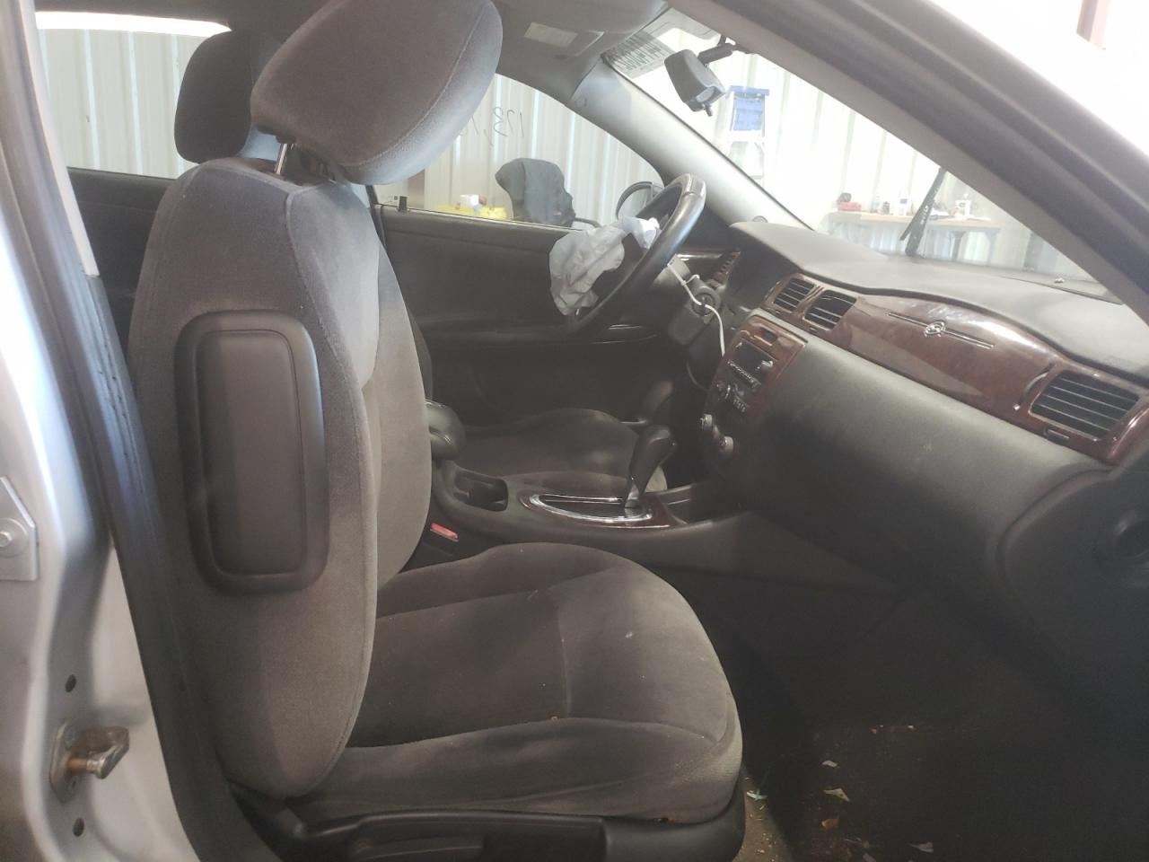 Photo 5 from auction – 2011 CHEVROLET IMPALA LS with VIN 2G1WF5EK6B1184795