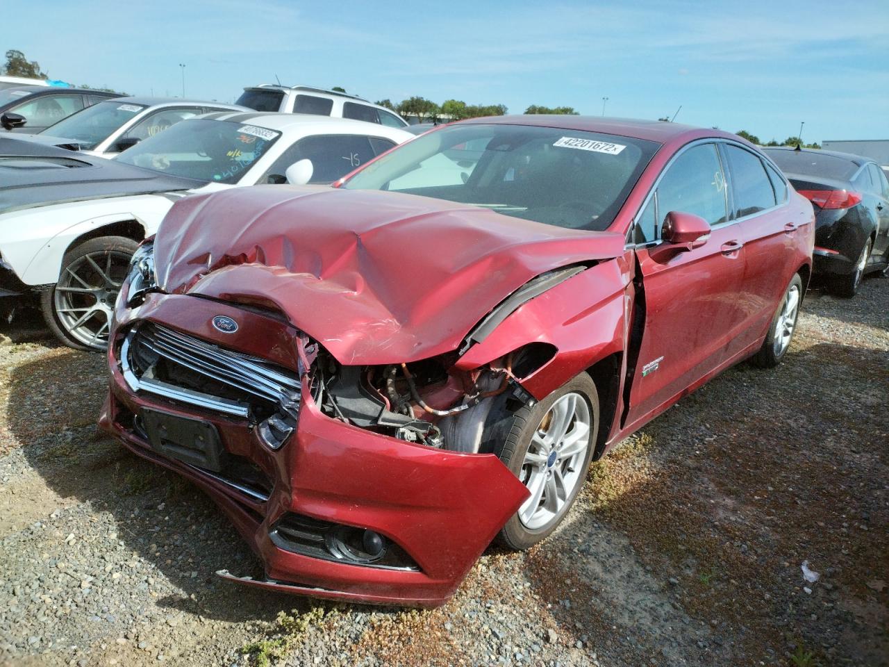 Photo 2 from auction – 2016 FORD FUSION TIT with VIN 3FA6P0SU0GR157615